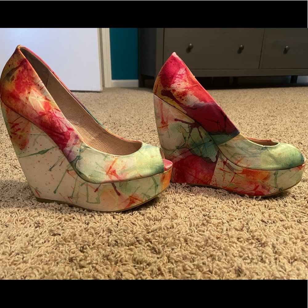 🎉HOST PICK🎉ALDO paint splattered wedges